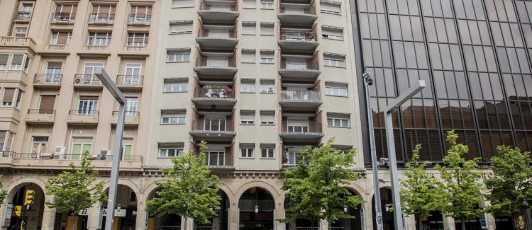 Fachada edificio oficinas y viviendas Paseo Independencia 12, Zaragoza